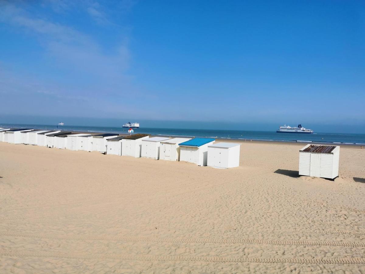 Apartamento Au Kaycedra Calais Exterior foto