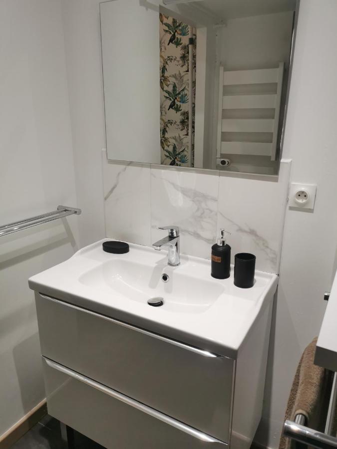 Apartamento Au Kaycedra Calais Exterior foto
