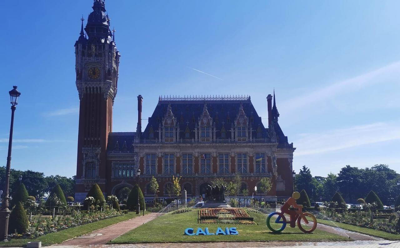 Apartamento Au Kaycedra Calais Exterior foto